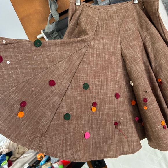 ISO - this brown skirt.  Ariella any size prefer XL - Picture 2 of 3
